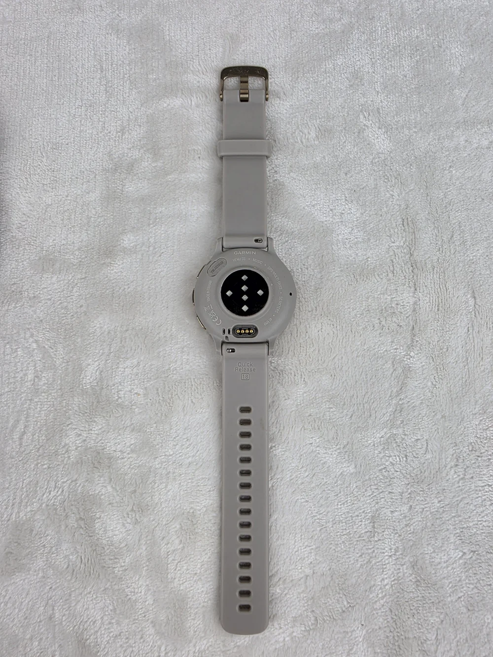 Garmin Venu 3S GPS Smartwatch 41mm French Gray Soft Gold 010-02785-02 EUC